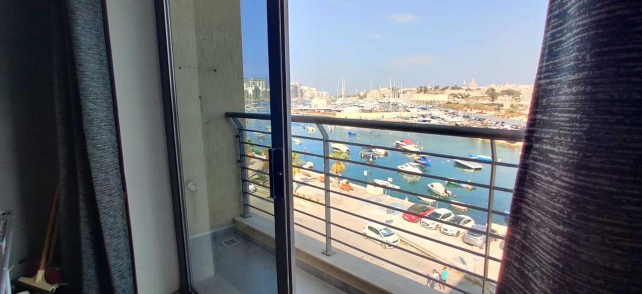 Shore Bridge Gzira Ngoại thất bức ảnh